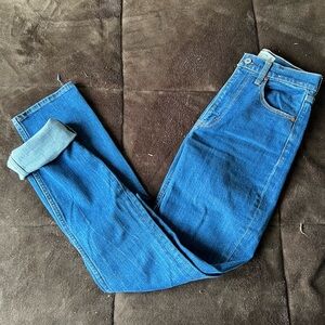 Abercrombie High Rise Straight Leg Jean